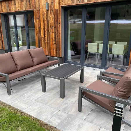 别墅 Pod Babia 扎沃亚